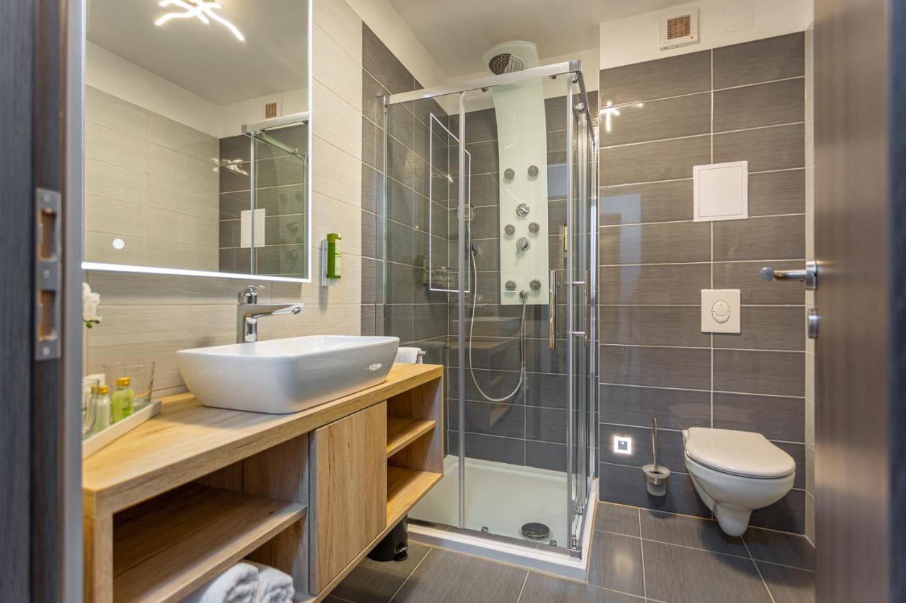 Viktoria Apartman Gyula Extérieur photo