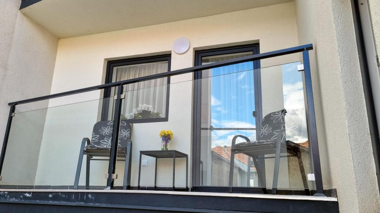 Viktoria Apartman Gyula Extérieur photo
