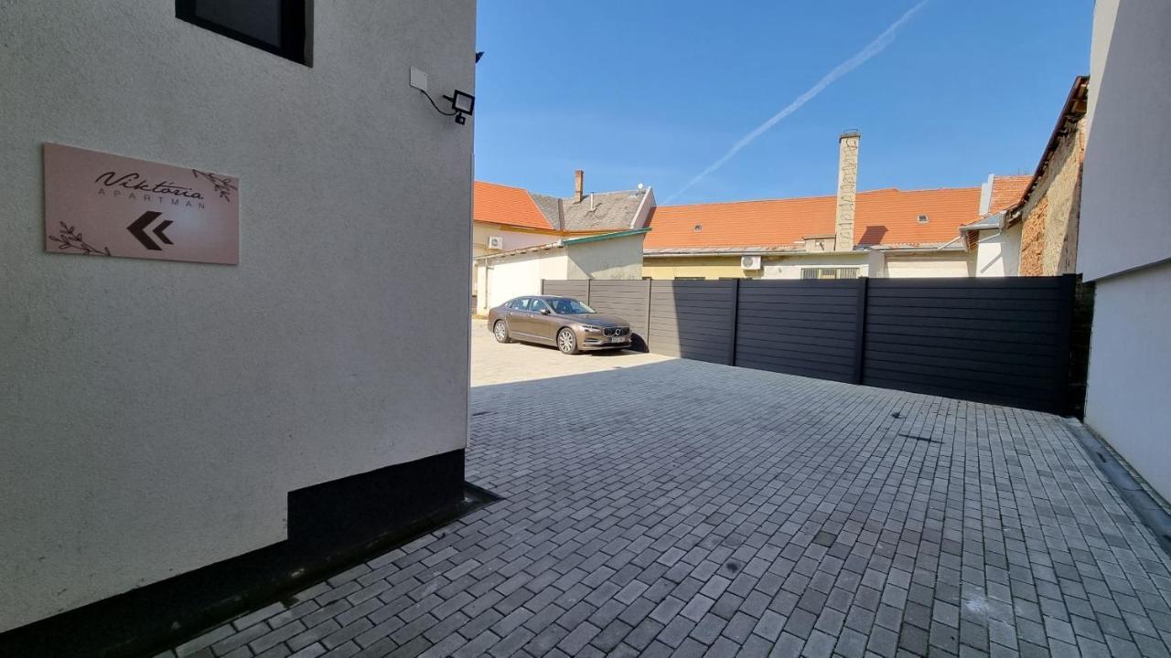 Viktoria Apartman Gyula Extérieur photo