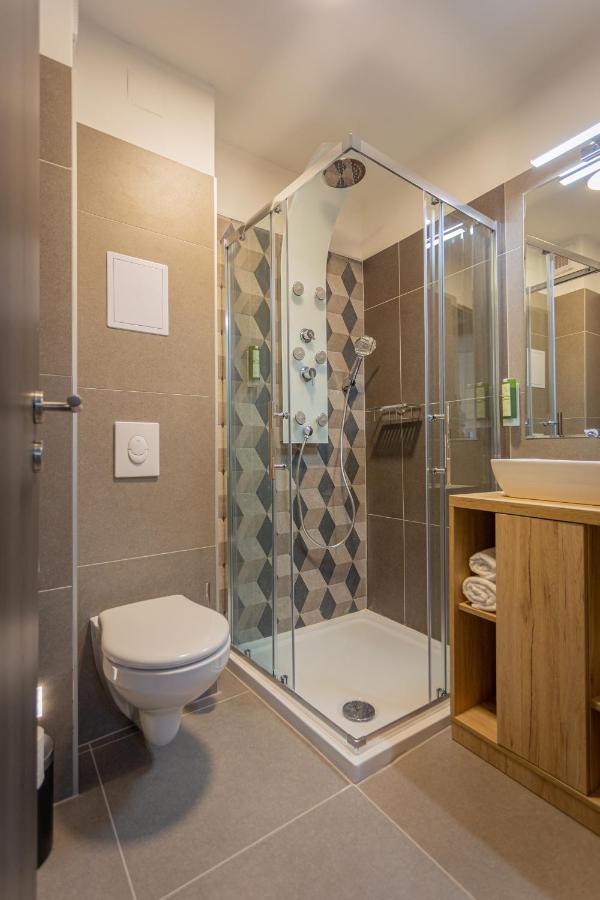 Viktoria Apartman Gyula Extérieur photo